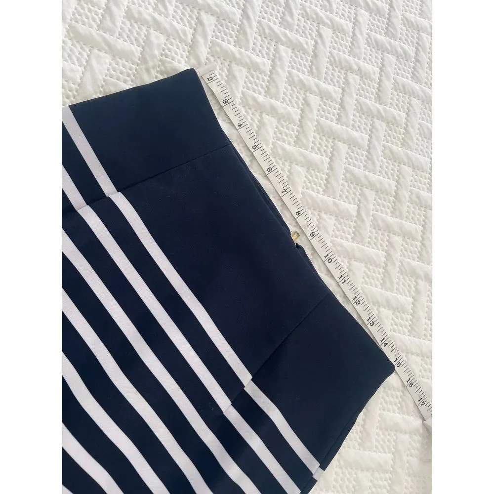 H&M MIDI SKIRT SIZE 6‎